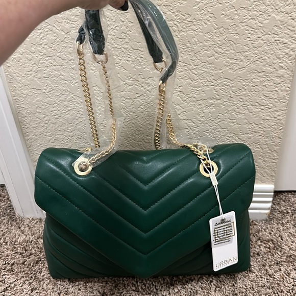 NWT, Vici Kaisley Forest Green Purse - Picture 2 of 6
